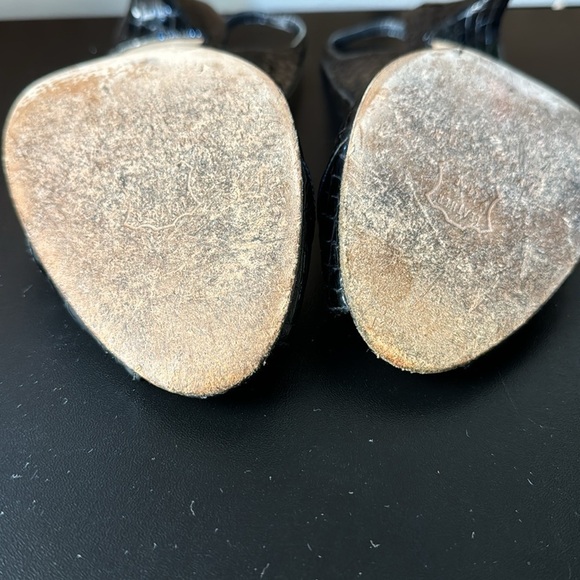 Stuart Weitzman snake skin‎ black patent leather peep toe heels pumps Size 8 - Picture 12 of 12